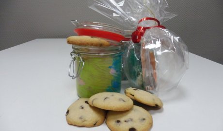 Cadeau de Noël à la micro-crèche Foch de Dijon.